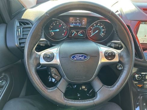 Used 2016 Ford Escape Titanium image 21