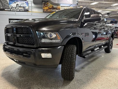 Used 2017 RAM 2500 Laramie w/ Sport Appearance Group AWD/4WD image 3