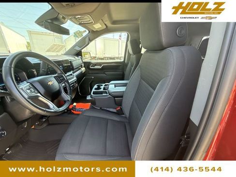 Certified 2024 Chevrolet Silverado 1500 LT AWD/4WD image 19