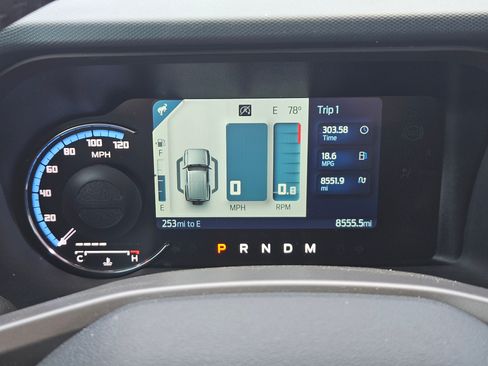 Used 2024 Ford Bronco Outer Banks AWD/4WD image 16