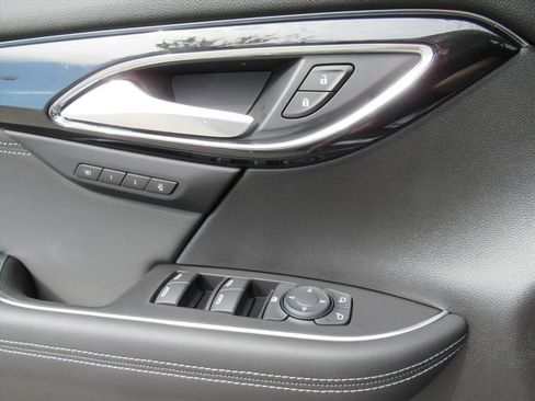 New 2026 Buick Envision Preferred image 19