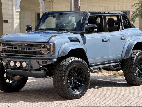 Used 2025 Ford Bronco Raptor AWD/4WD image 14