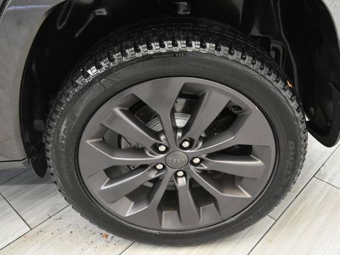 Used 2019 Jeep Cherokee High Altitude image 10