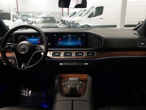 New 2026 Mercedes-Benz GLE 350 4MATIC image 17