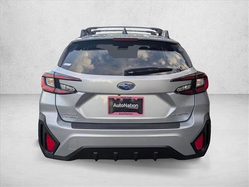 Used 2025 Subaru Crosstrek 2.0i Premium image 8