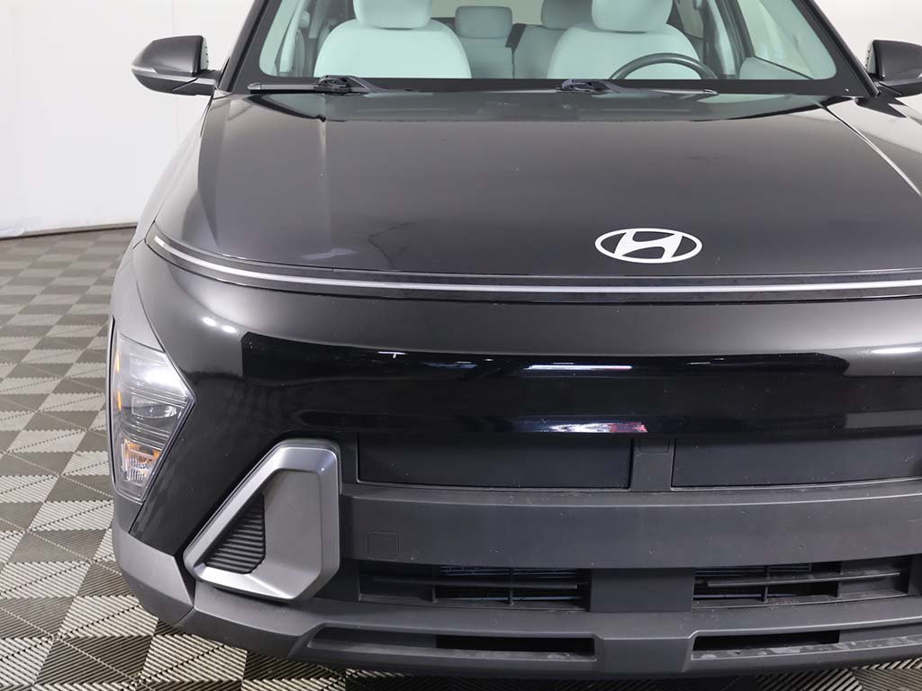 Used 2024 Hyundai Kona SEL w/ Convenience Package FWD image 14