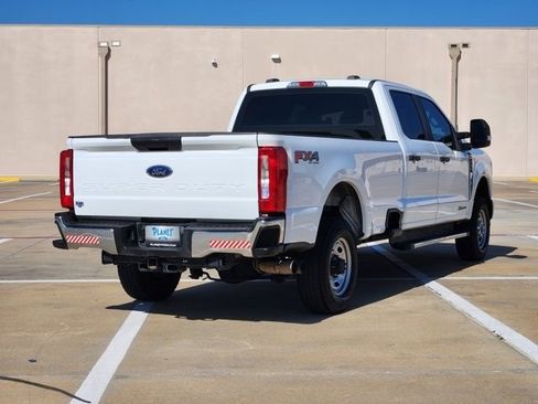 Used 2024 Ford F250 XL image 5
