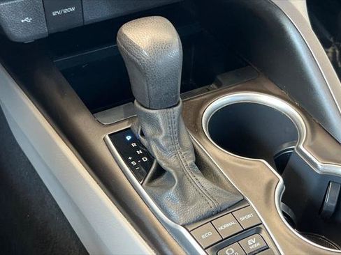 Certified 2022 Toyota Camry LE FWD image 21