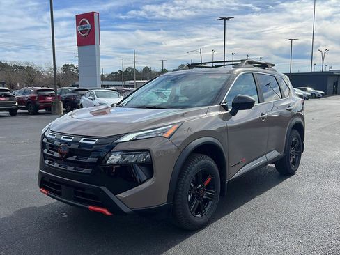 New 2026 Nissan Rogue SV image 1