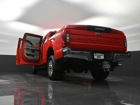 Used 2020 Ford F250 XLT w/ XLT Premium Package AWD/4WD image 41