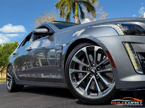 Used 2019 Cadillac CTS V w/ Luxury Package image 74