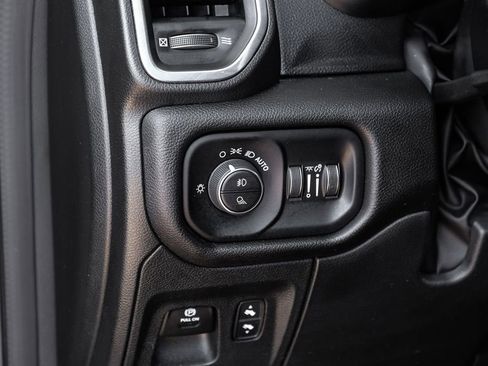 Used 2023 RAM 1500 Laramie AWD/4WD image 38