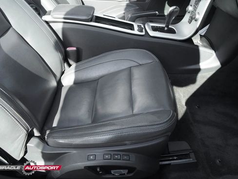 Used 2012 Volvo C70 T5 image 27