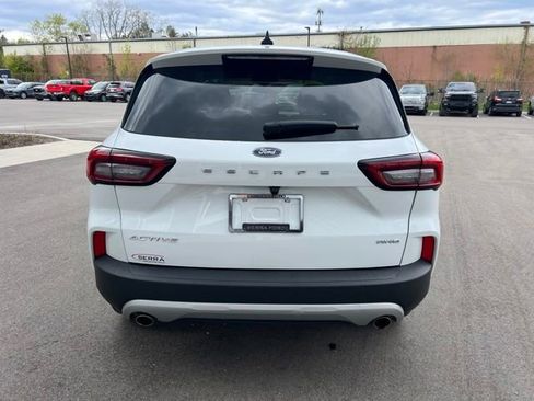 Used 2024 Ford Escape Active AWD/4WD image 6