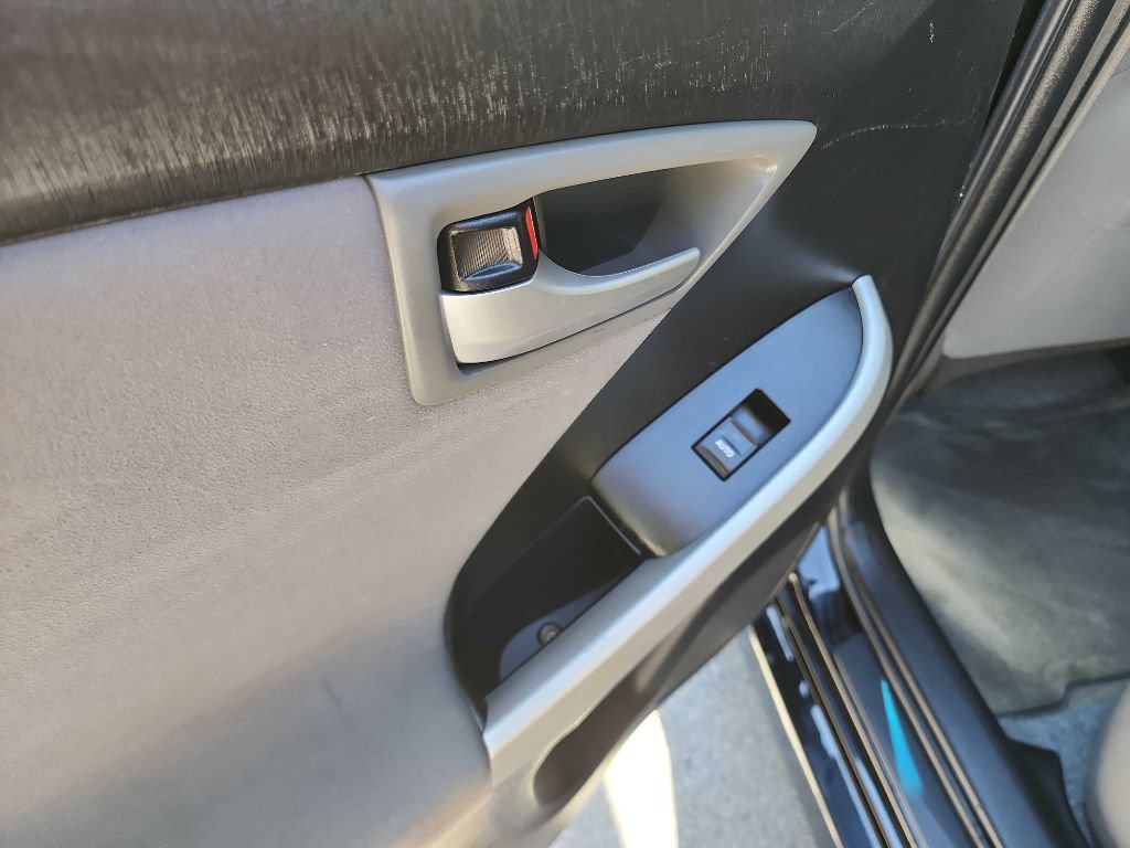 Used 2014 Toyota Prius Two FWD image 23