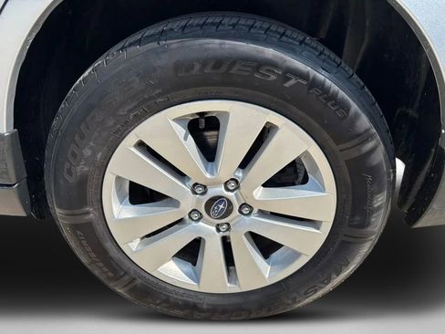 Used 2019 Subaru Outback 2.5i image 11