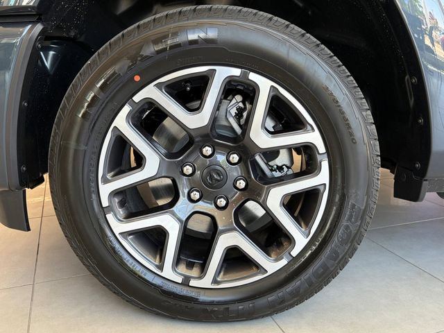New 2026 RAM 1500 Laramie AWD/4WD image 11