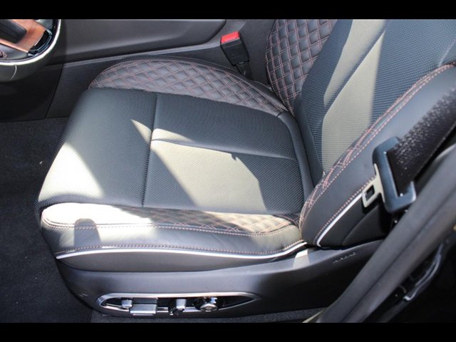 Used 2022 Jeep Grand Cherokee Summit AWD/4WD image 23