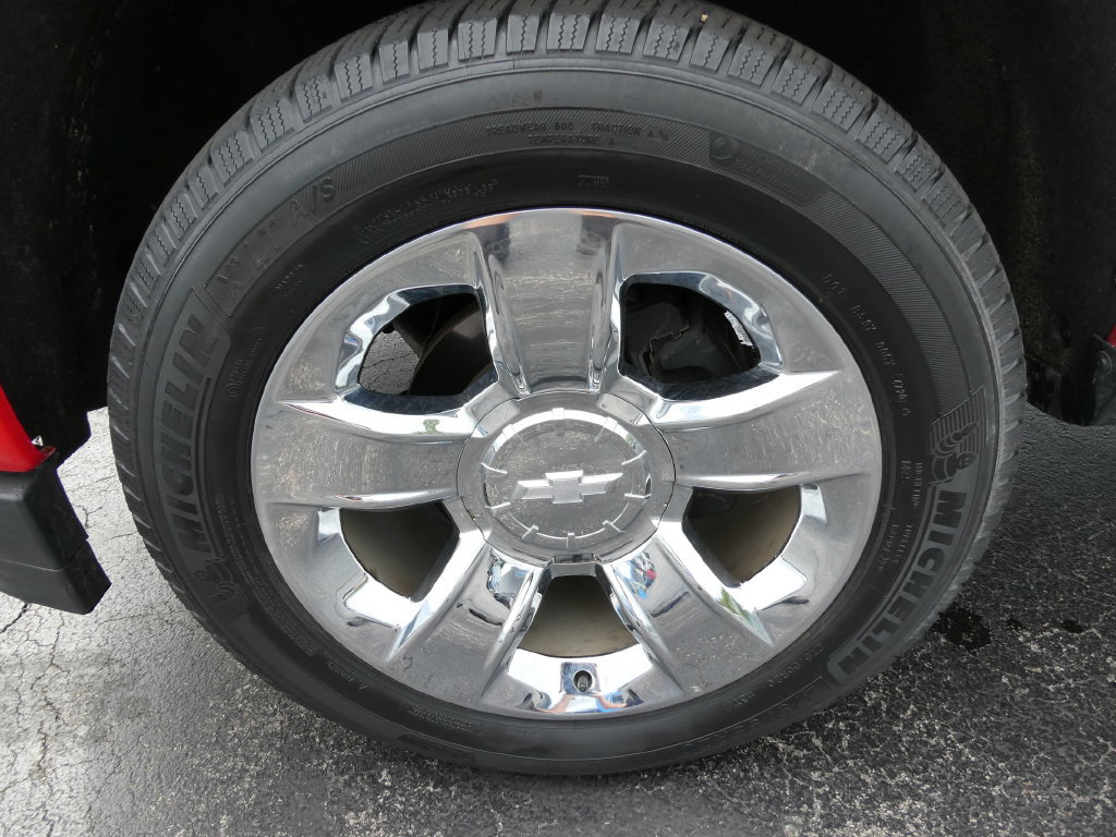 Certified 2018 Chevrolet Silverado 1500 LT w/ All Star Edition AWD/4WD image 11