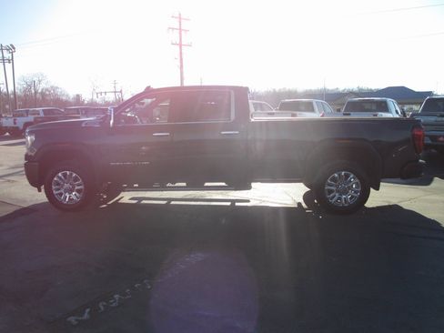 Used 2020 GMC Sierra 3500 Denali w/ Denali Ultimate Package image 10