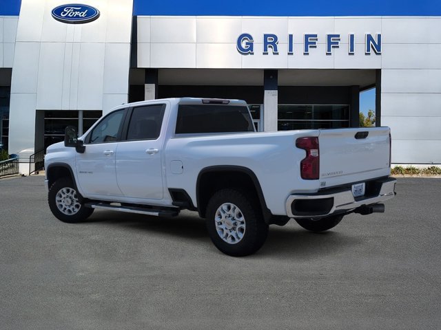 Used 2025 Chevrolet Silverado 2500 LT AWD/4WD image 9