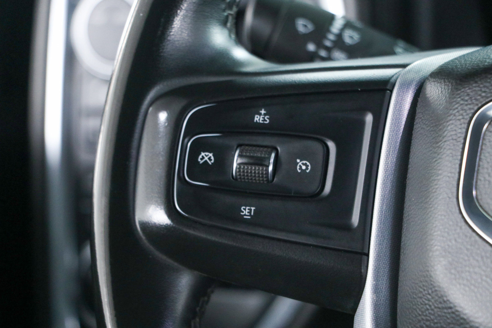 Used 2023 GMC Sierra 2500 SLE AWD/4WD image 14