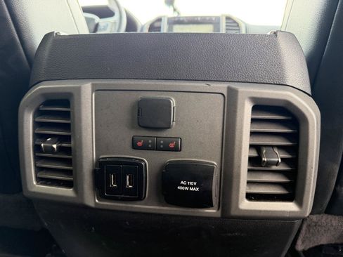 Used 2018 Ford F150 Raptor w/ Equipment Group 802A Luxury AWD/4WD image 19