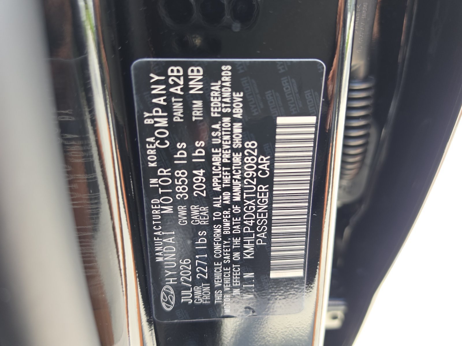 New 2026 Hyundai Elantra Limited FWD image 40