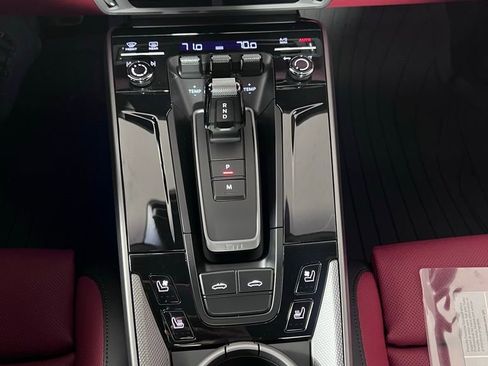 Certified 2026 Porsche 911 Targa 4S image 35