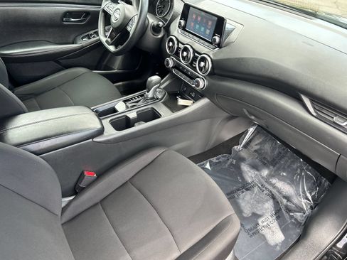 Used 2024 Nissan Sentra S FWD image 14