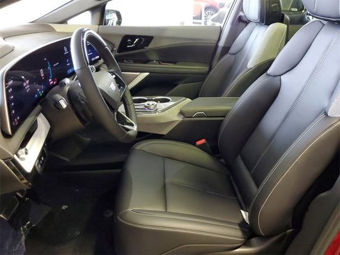 New 2025 Cadillac Optiq Sport 1 image 16