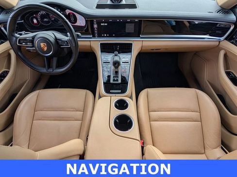 Used 2021 Porsche Panamera image 9