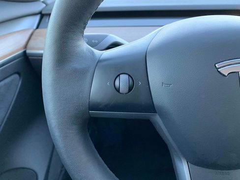 Used 2022 Tesla Model 3 Long Range image 15