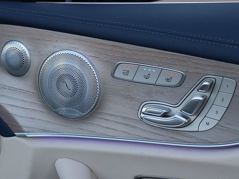 Used 2018 Mercedes-Benz E 400 Cabriolet w/ Premium 2 Package (Q02) image 40