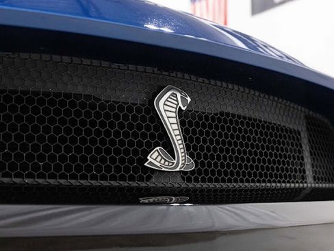 Used 2022 Ford Mustang Shelby GT500 w/ Carbon Fiber Track Pack image 22