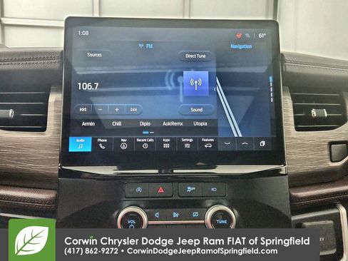 Used 2024 Ford Expedition Limited image 23