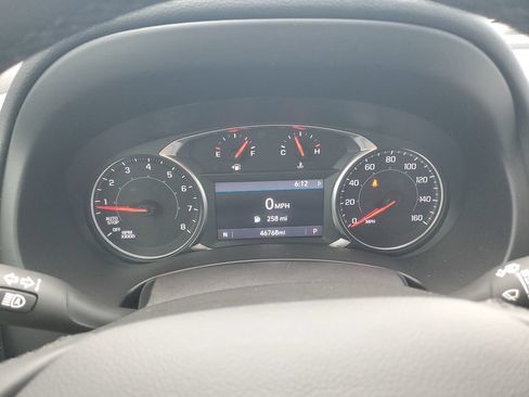 Used 2024 GMC Terrain SLT FWD image 21