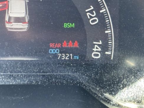 Used 2024 Toyota RAV4 XLE w/ Convenience Package FWD image 29