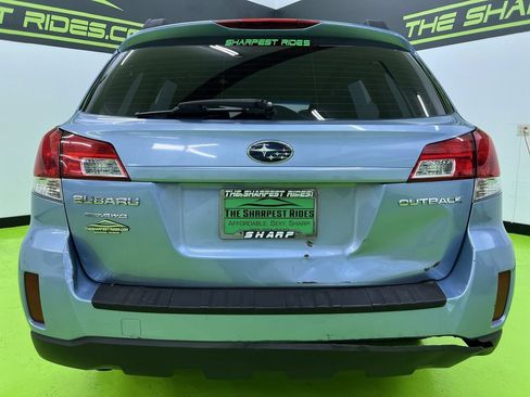 Used 2011 Subaru Outback 2.5i AWD/4WD image 8