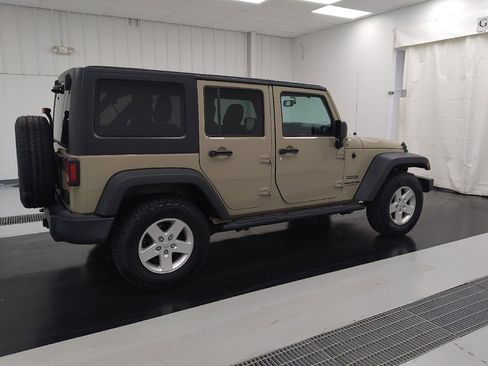 Used 2017 Jeep Wrangler Unlimited Sport w/ Quick Order Package 24S AWD/4WD image 10