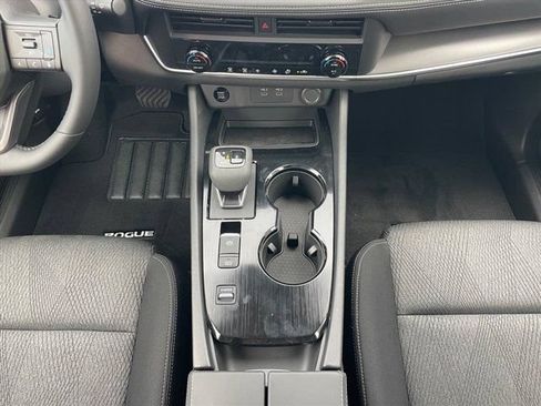 New 2026 Nissan Rogue SV FWD image 17