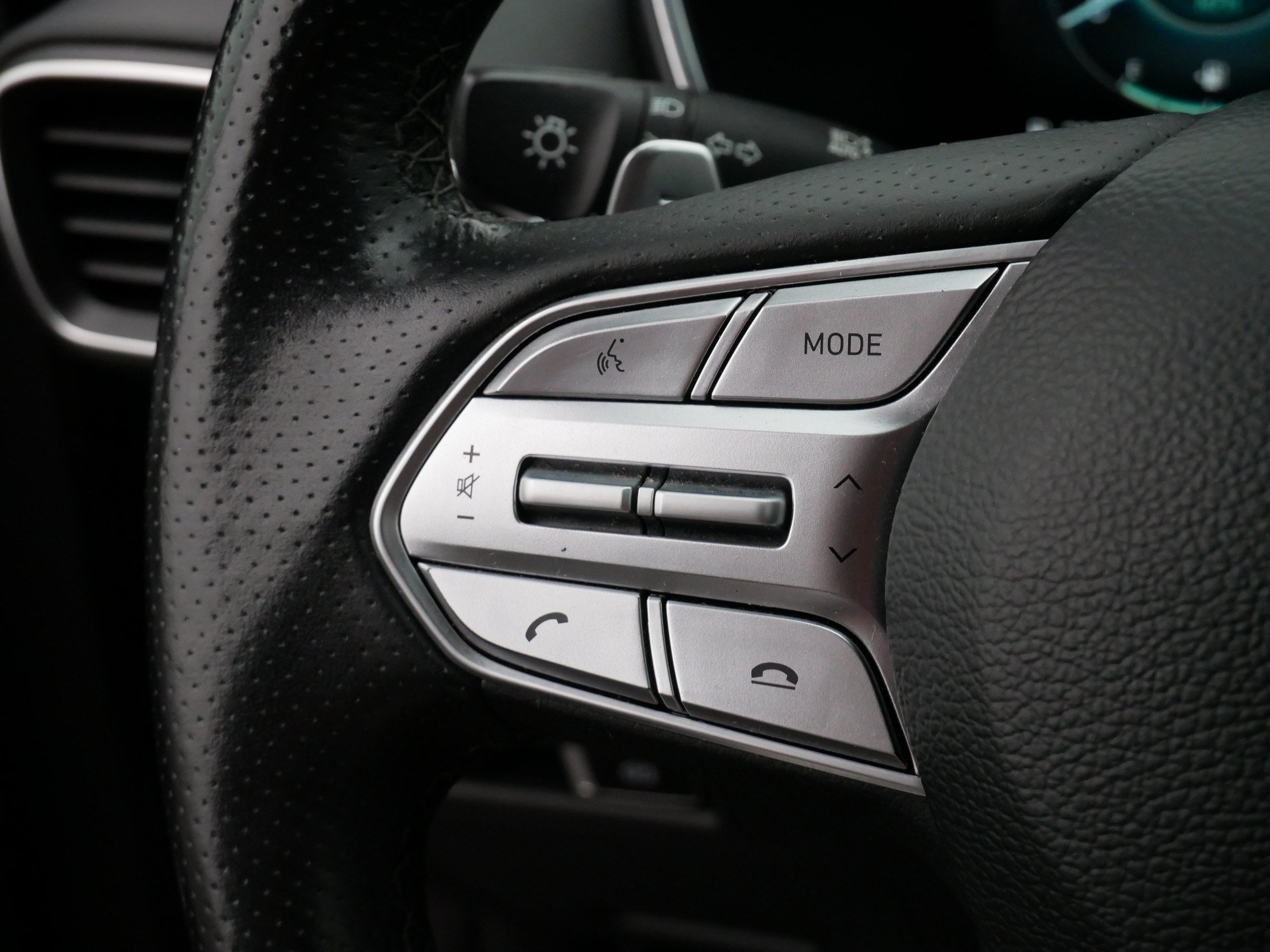 Used 2023 Hyundai Santa Fe Calligraphy AWD/4WD image 22