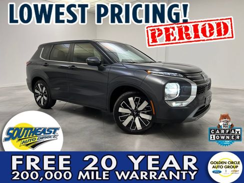 Used 2025 Mitsubishi Outlander SE AWD/4WD image 1