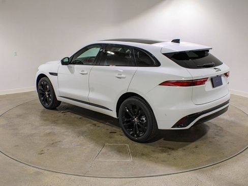 New 2026 Jaguar F-PACE R-Dynamic S image 3