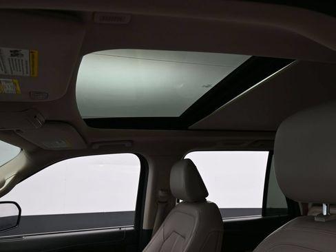 Used 2024 Ford Expedition Max Limited RWD image 11