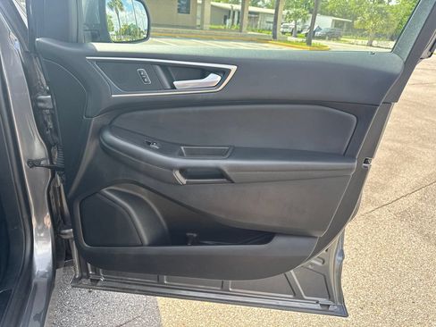 Used 2024 Ford Edge SEL AWD/4WD image 18