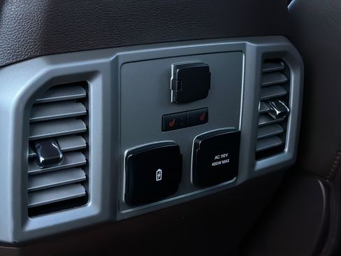 Used 2018 Ford F150 King Ranch w/ Equipment Group 601A Luxury image 30