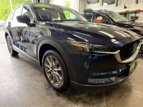 Used 2019 MAZDA CX-5 Grand Touring AWD/4WD image 3