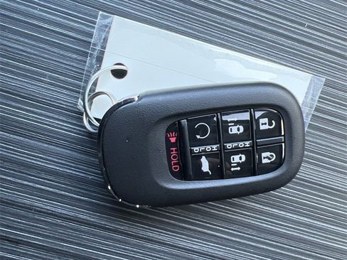 New 2026 Honda Odyssey EX-L image 28