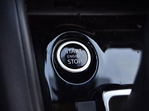 New 2025 Nissan Versa SV image 16